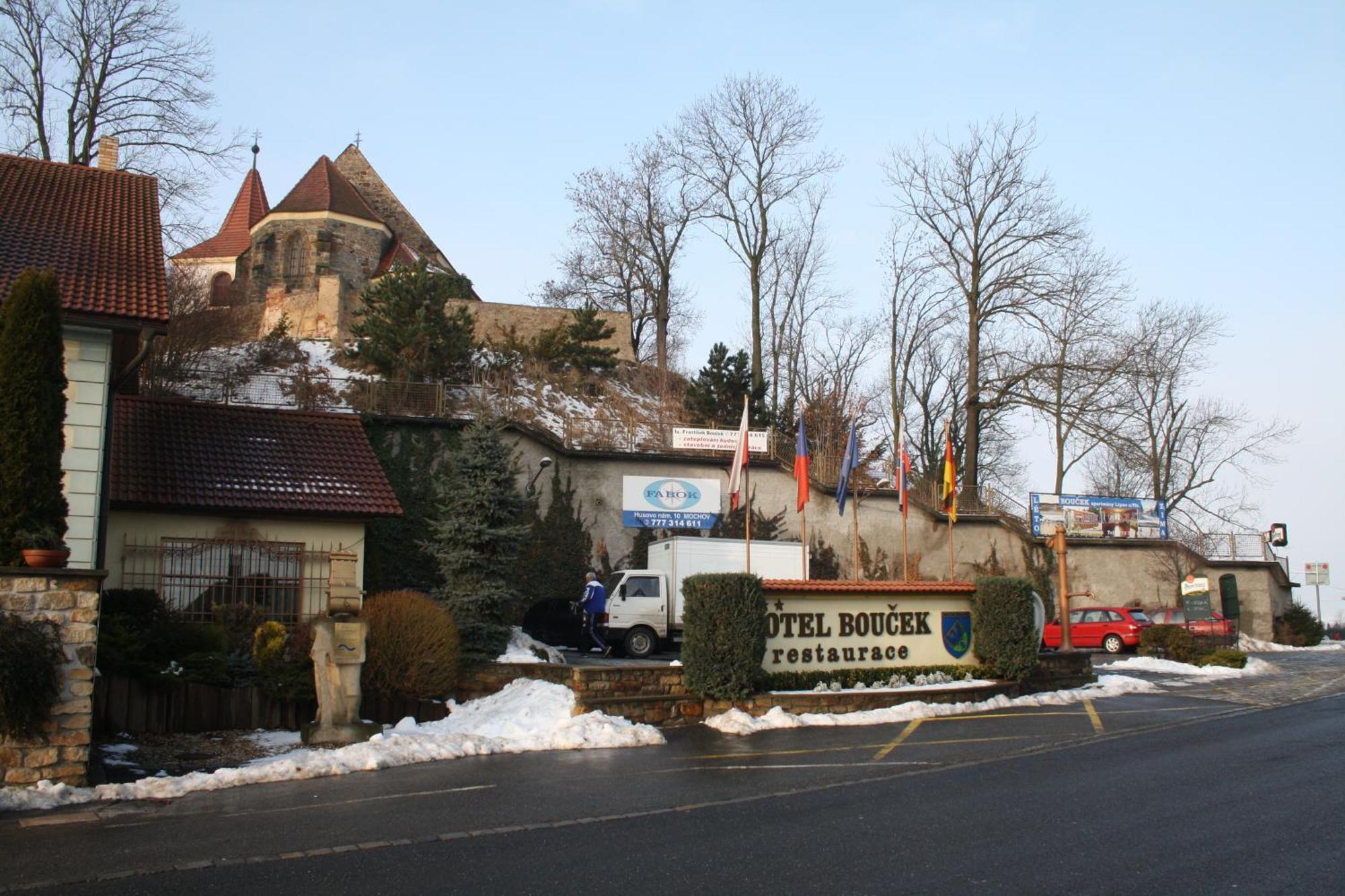 Hotel Boucek Mochov Exterior foto
